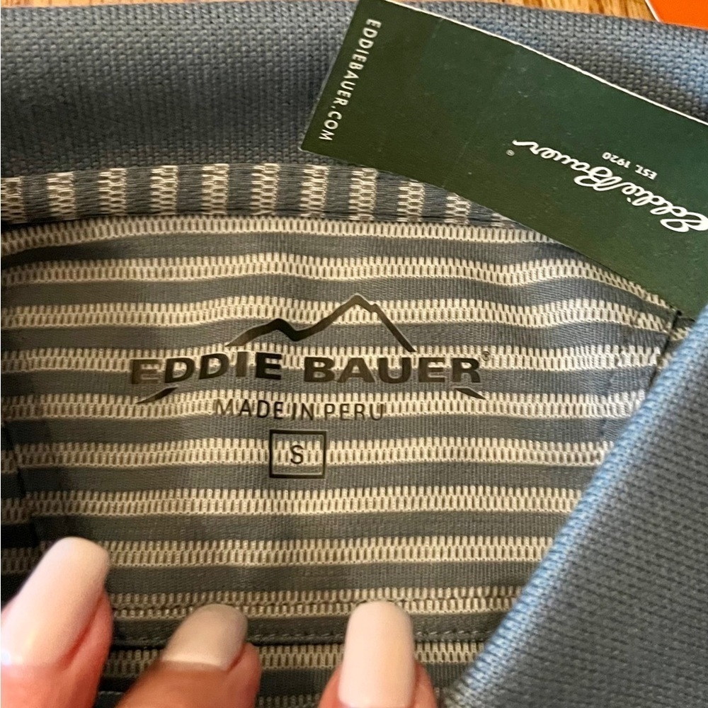 Eddie Bauer NWT Gray Polo Shirt Classic Striped Design - Picture 3 of 9